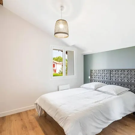 Duplex Renove - Ferme Basque Du Xviiie * Saint-Pée-sur-Nivelle