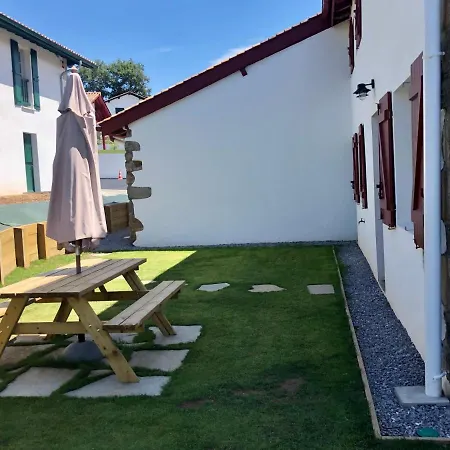 Duplex Renove - Ferme Basque Du Xviiie Saint-Pée-sur-Nivelle